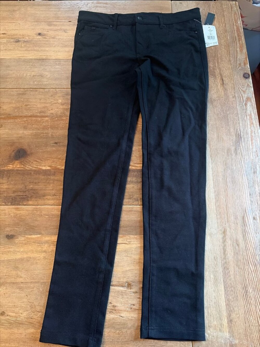 Joe's Jeans Women's 30 NWT Black Straight-Leg Pants